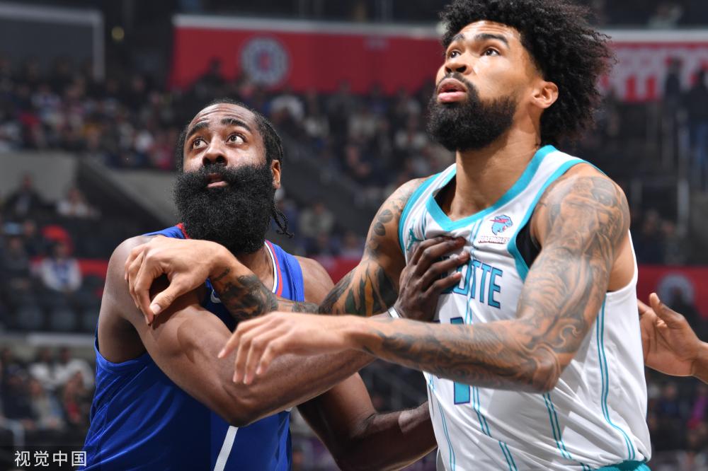 场均失误次 场均失误次