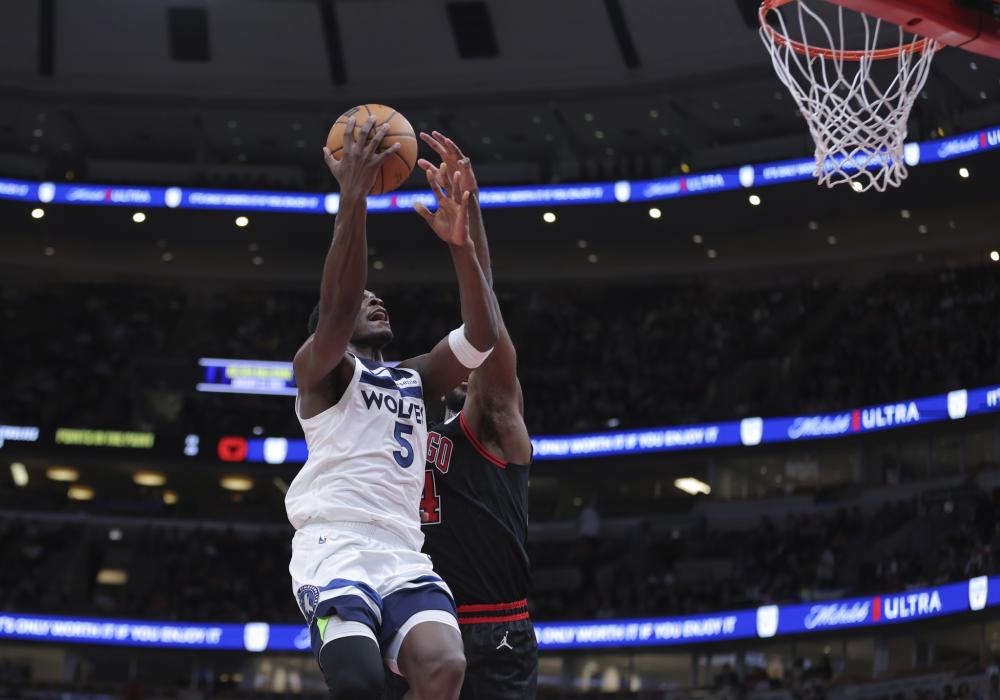 名运动员还 名运动员还