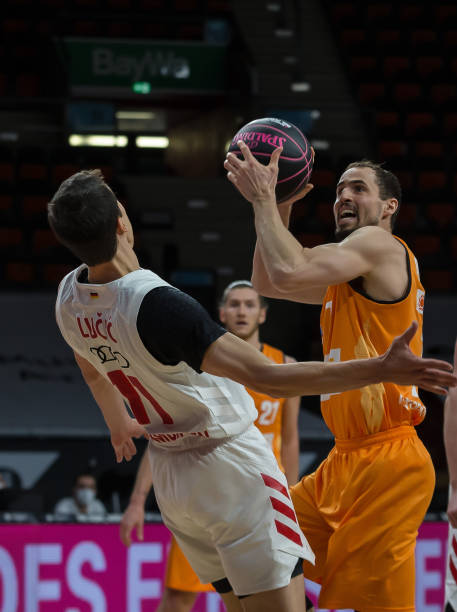 但他的职业 但他的职业